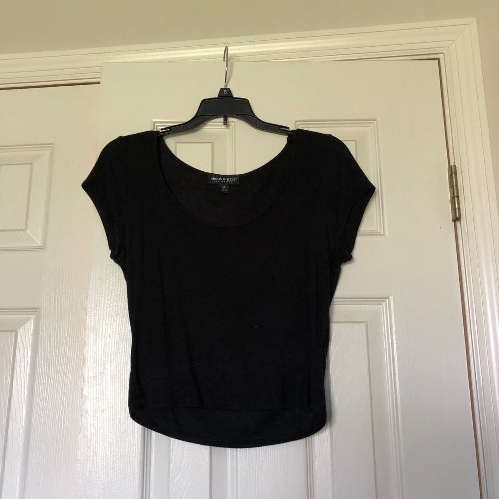 Black crop top
